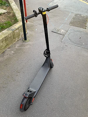 Trottinette xiaomi Pro 4 lite