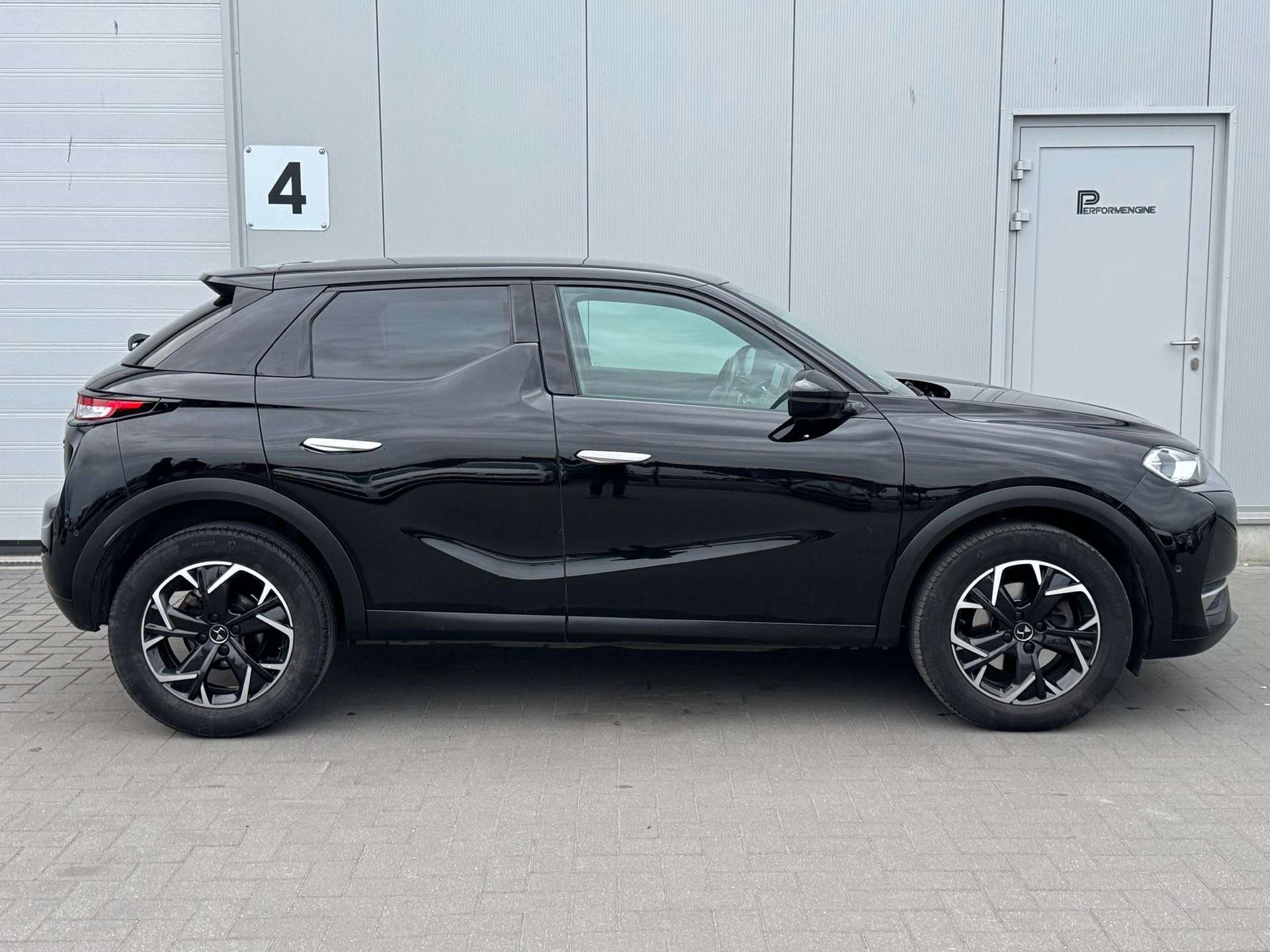DS Automobiles DS 3 Crossback 1.5 BlueHDi  RIVOLI  // CUIR // GPS // CAMERA