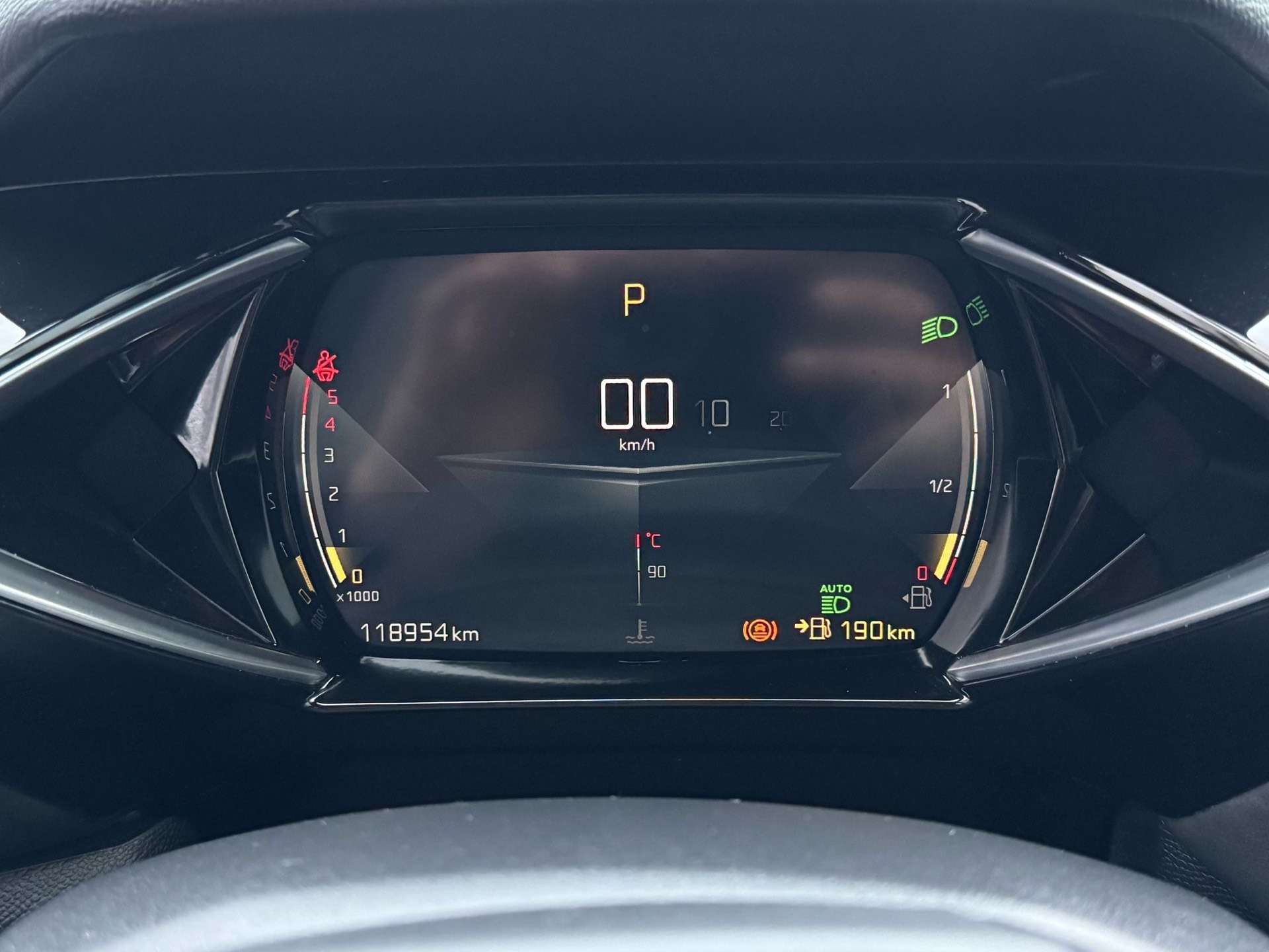 DS Automobiles DS 3 Crossback 1.5 BlueHDi  RIVOLI  // CUIR // GPS // CAMERA