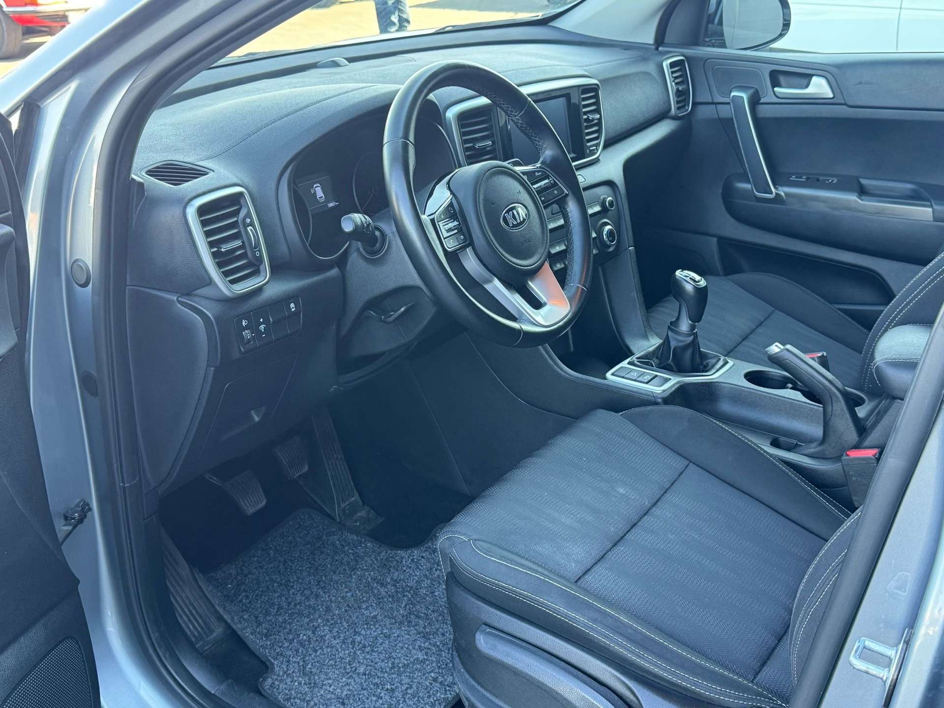 Kia Sportage 1.6 CRDi  MUST // GPS // CAMERA // GARANTIE //