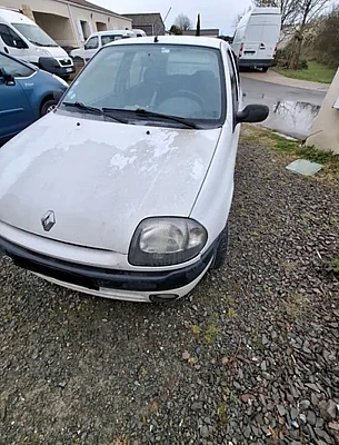 Renault Clio IV (2) 1.5 DCI 90 BUSINESS