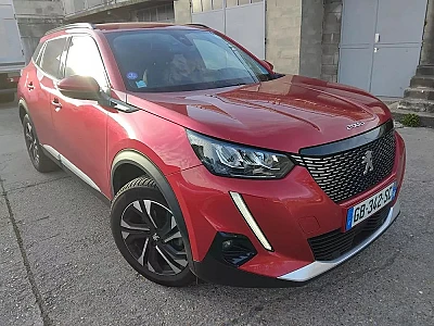 Peugeot 2008 Peugeot 2008 PureTech 130 S&S EAT8 Allure