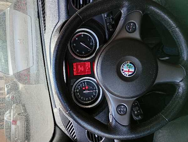Alfa Romeo 159 SW 1.9 JTDM 120 SPORT