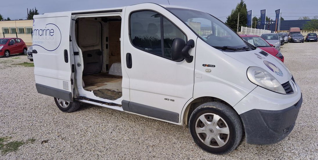 Renault Trafic 2 l1h1 2.0l dci 115ch distri chaine 02/2013