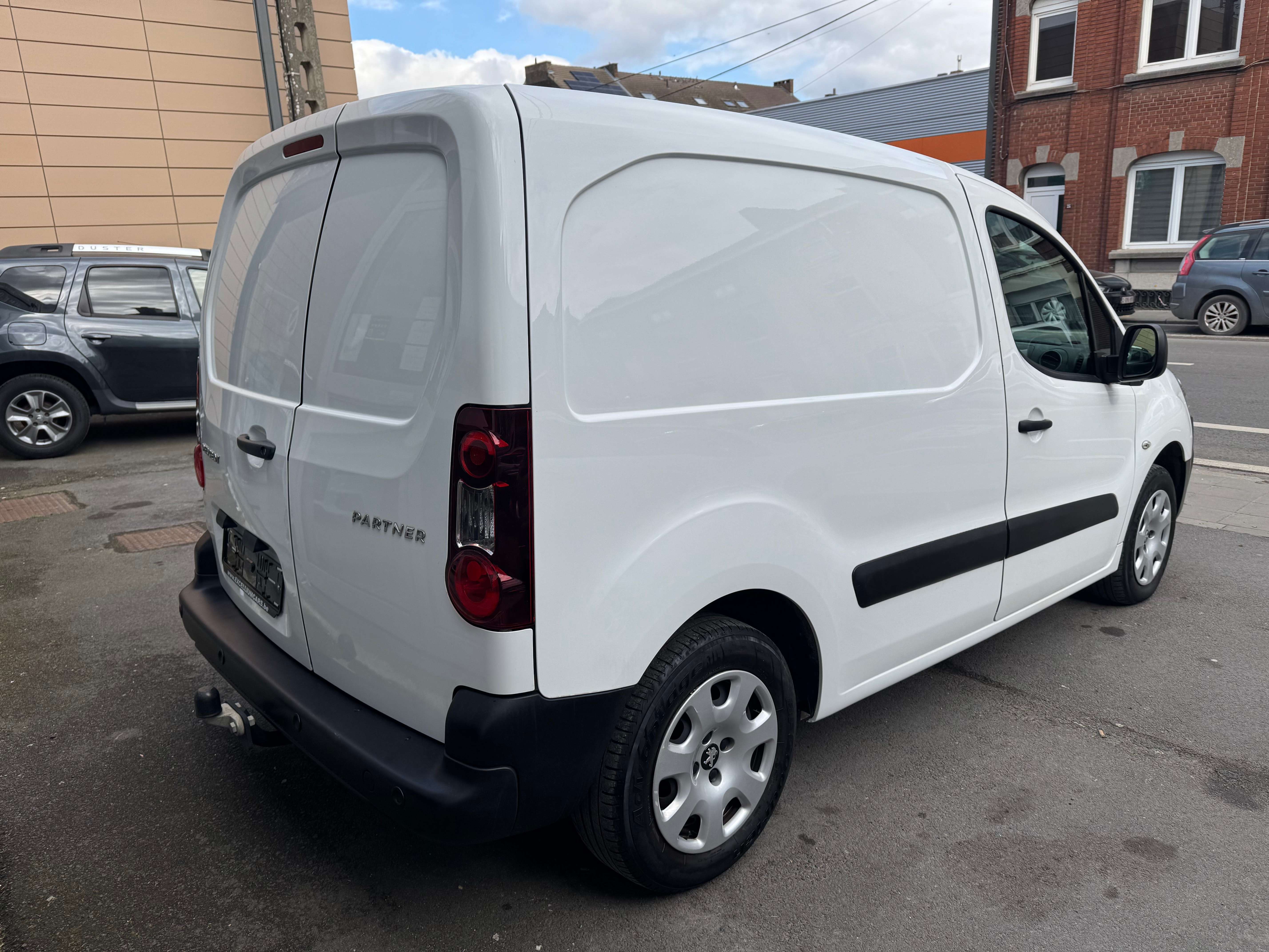Peugeot Partner 1.6 Blue HDi Utilitaire Gps Airco 3Place  Er6B