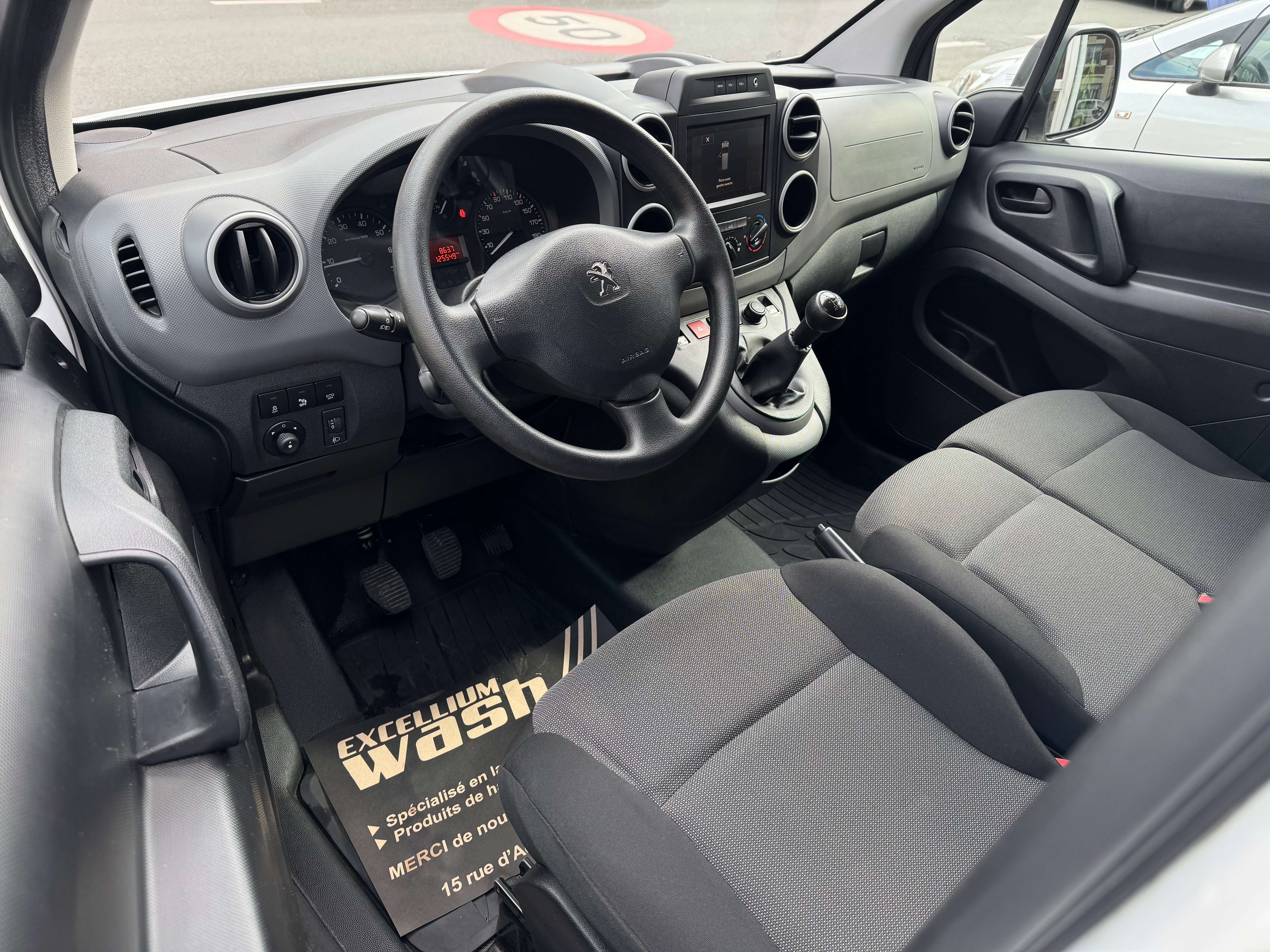 Peugeot Partner 1.6 Blue HDi Utilitaire Gps Airco 3Place  Er6B