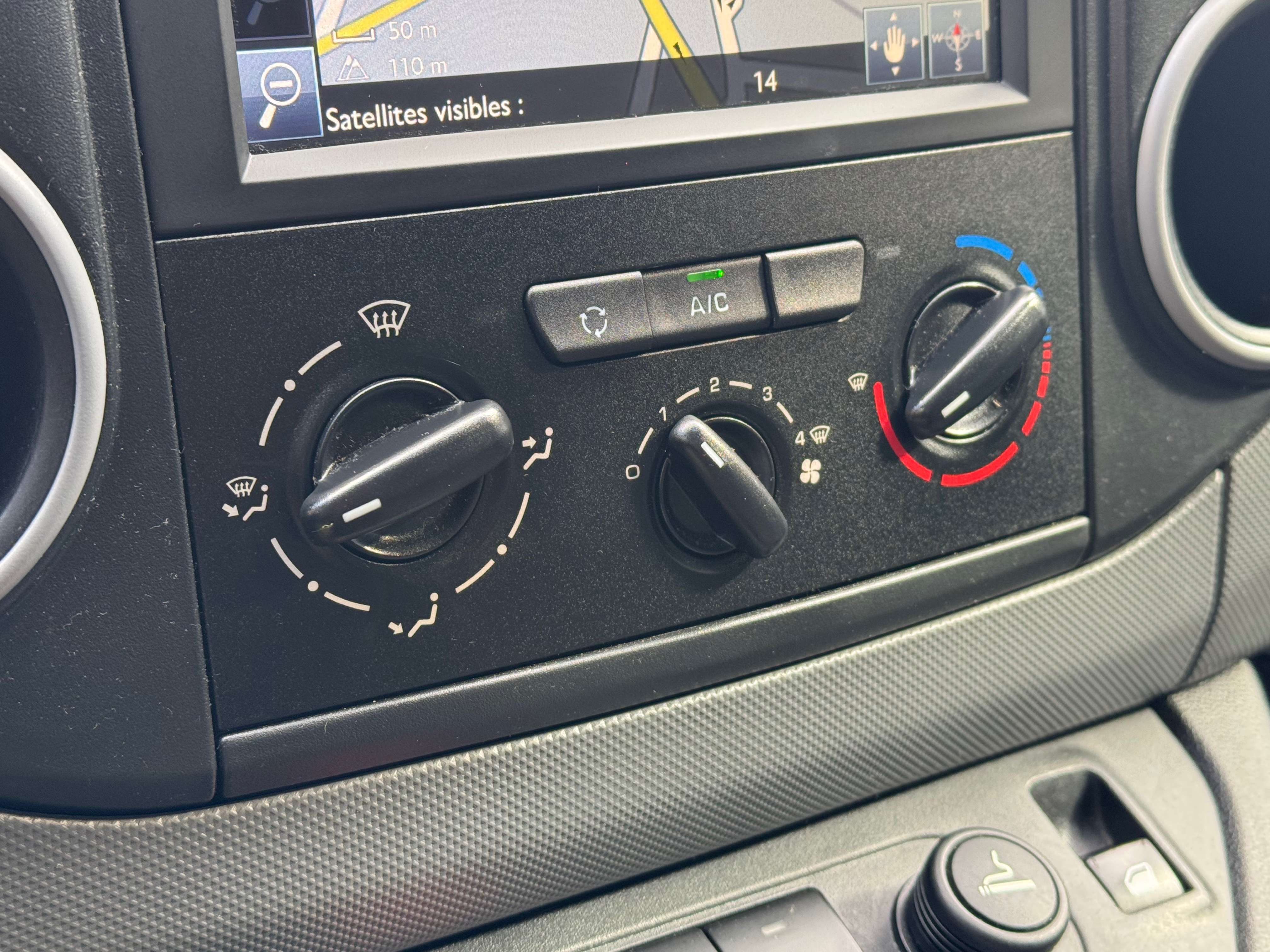 Peugeot Partner 1.6 Blue HDi Utilitaire Gps Airco 3Place  Er6B