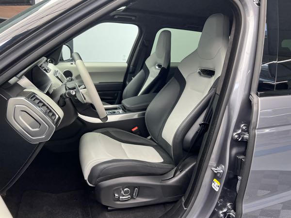Land Rover Range Rover Sport II (2) V8 5.0 575 SVR CARBON EDITION AUTO