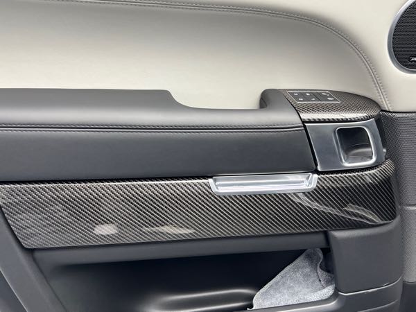 Land Rover Range Rover Sport II (2) V8 5.0 575 SVR CARBON EDITION AUTO