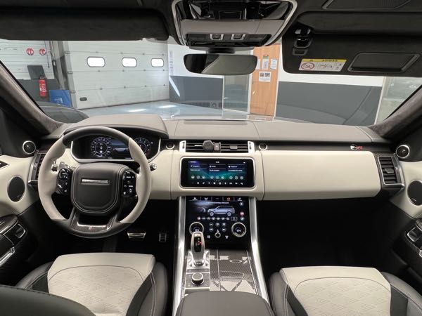 Land Rover Range Rover Sport II (2) V8 5.0 575 SVR CARBON EDITION AUTO