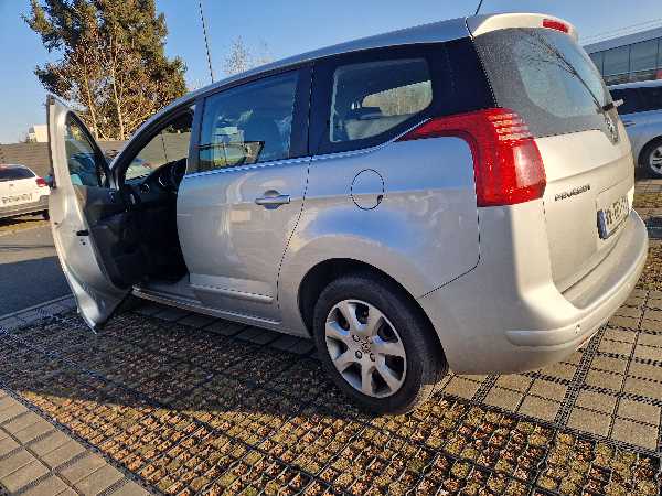 Peugeot 5008 1.6 HDI 110 FAP BUSINESS PACK BVM6