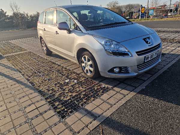 Peugeot 5008 1.6 HDI 110 FAP BUSINESS PACK BVM6