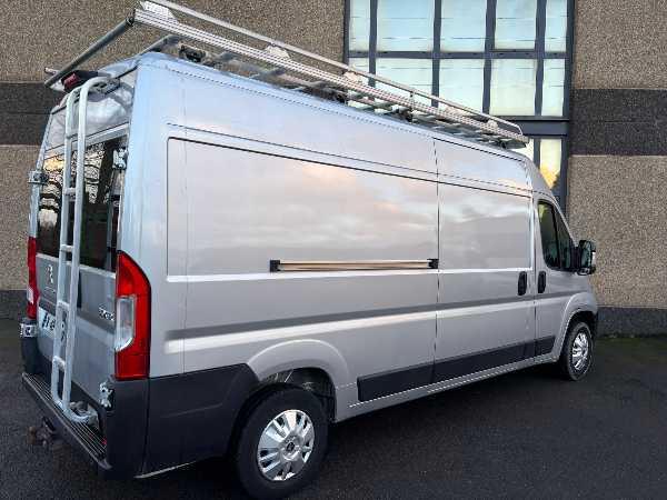 Peugeot Boxer II (2) 2.0 BLUEHDI 160 S&amp;S PREMIUM PACK 333 L3H2
