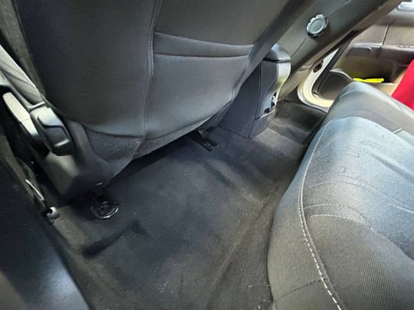 Citroen C4 II 1.6 E-HDI 115 BUSINESS ETG6