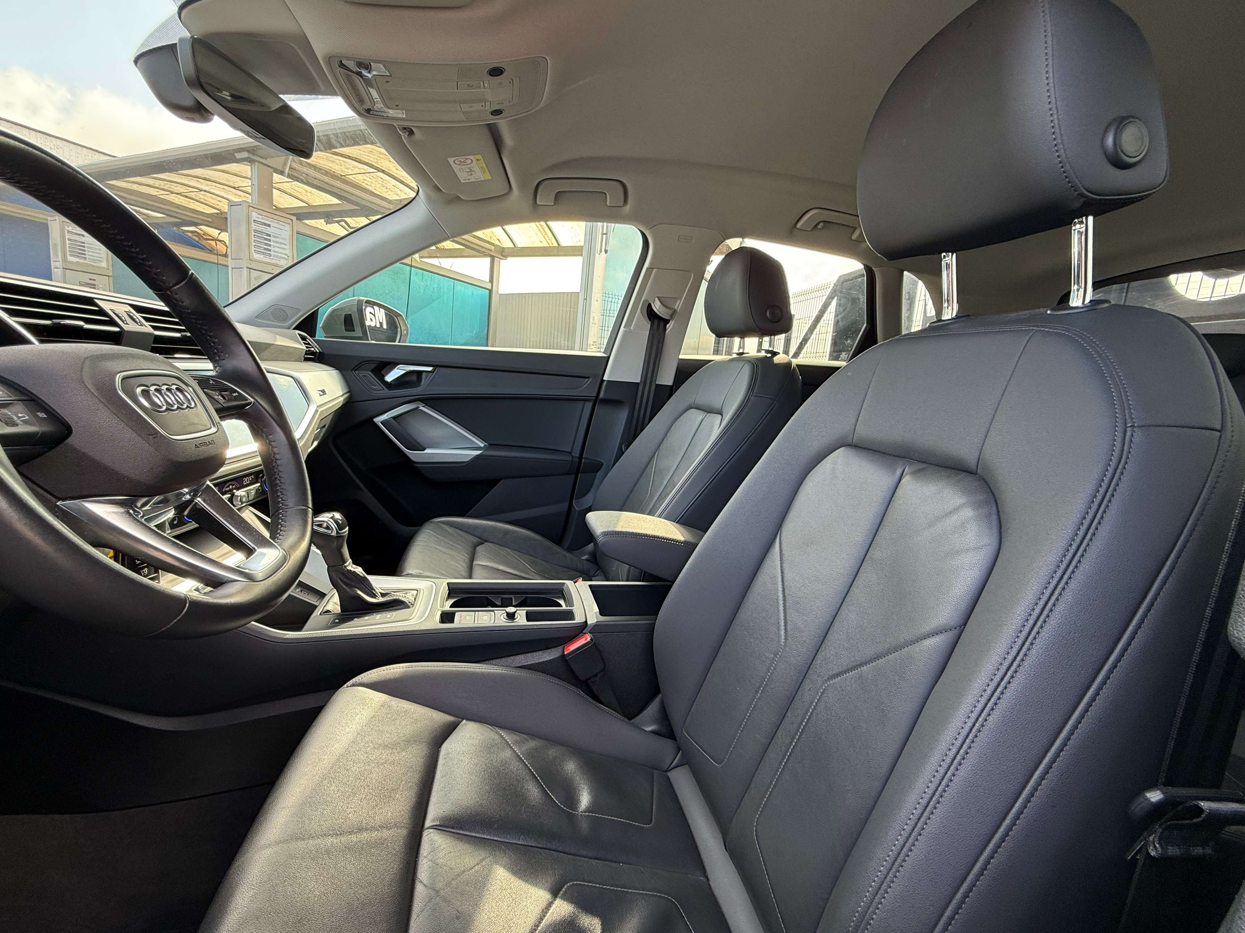 Audi Q3 35 TDi S tronic/69.000 km/Capteurs avant et arr.