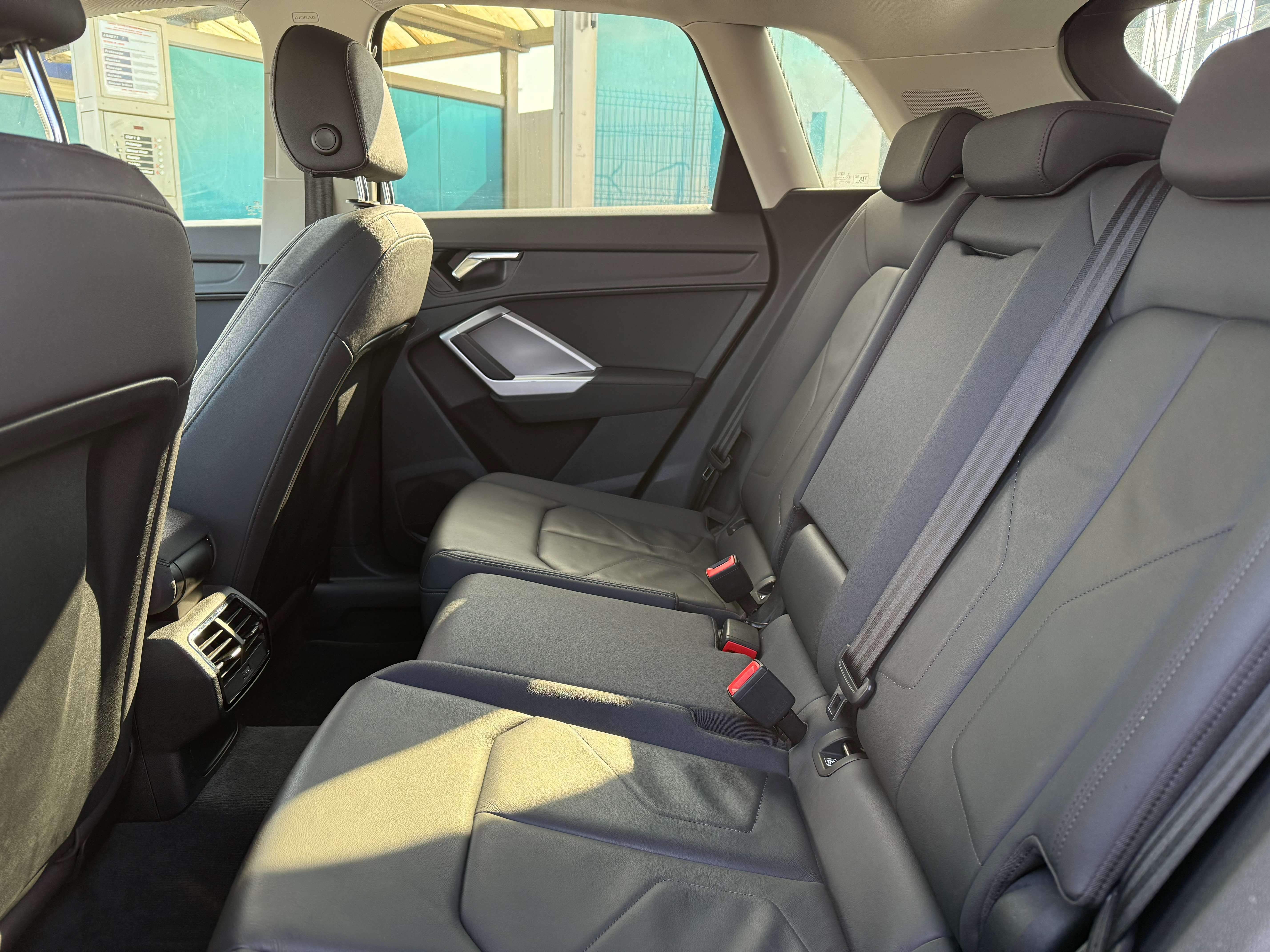 Audi Q3 35 TDi S tronic/69.000 km/Capteurs avant et arr.