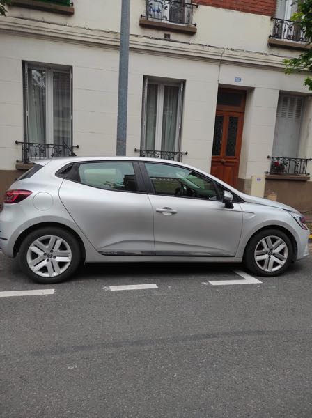 Renault Clio Clio 5 E-Tech Hybride dans parfait état
