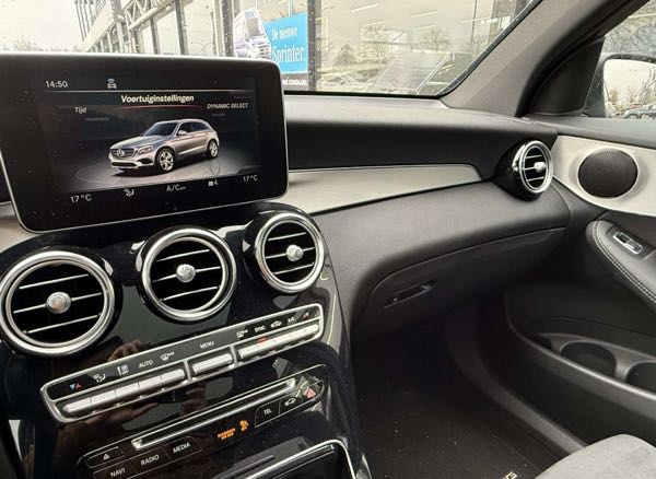 Mercedes-Benz Glc 220D 4MATIC pack amg pack night