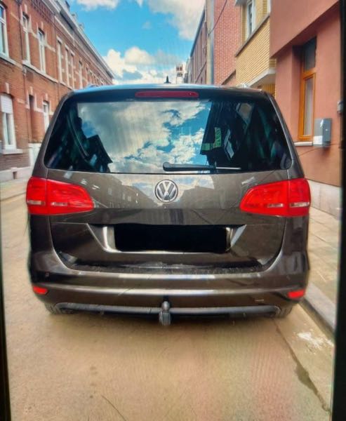 Volkswagen Sharan II 2.0 TDI 140 FAP 4MOTION BLUEMOTION TECHNOLOGY CARAT