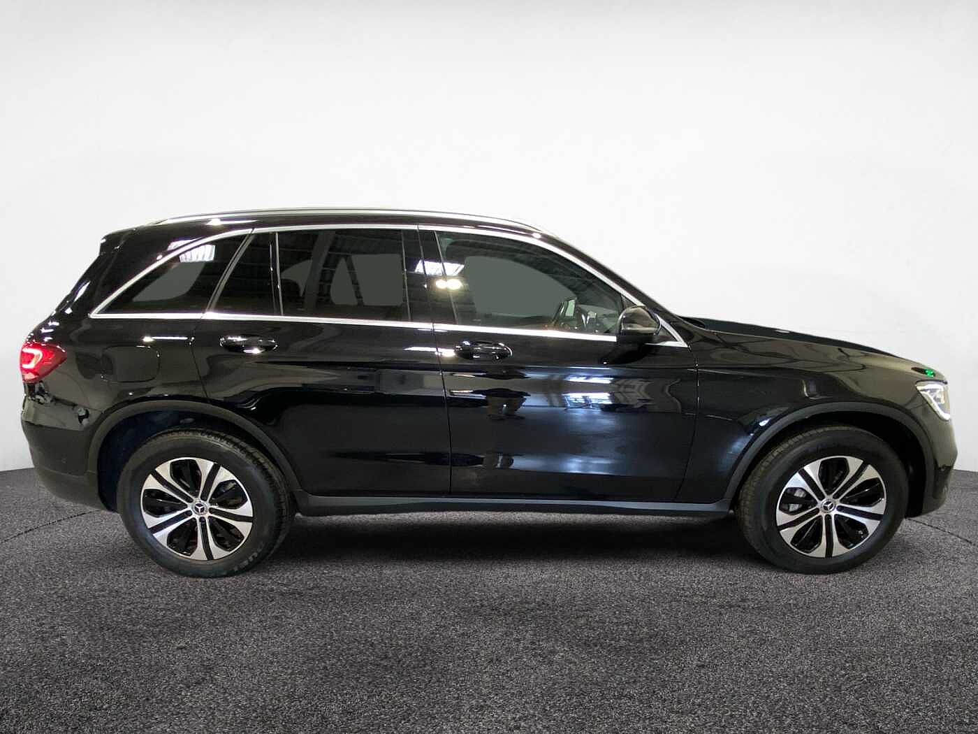 Mercedes-Benz GLC 300  e 4MATIC