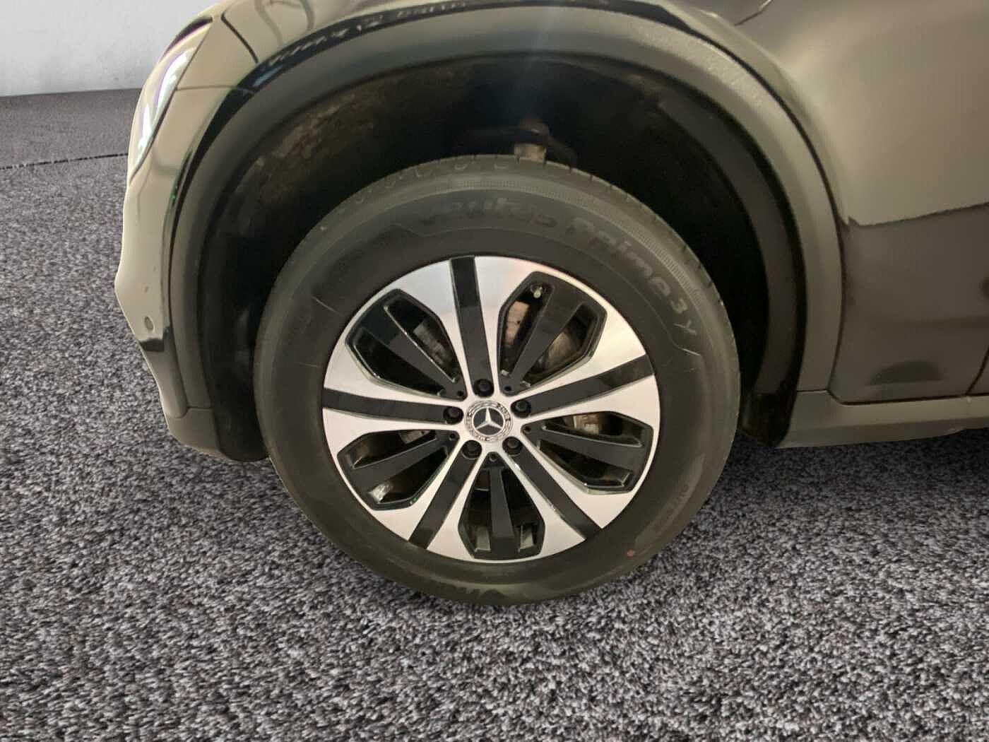 Mercedes-Benz GLC 300  e 4MATIC