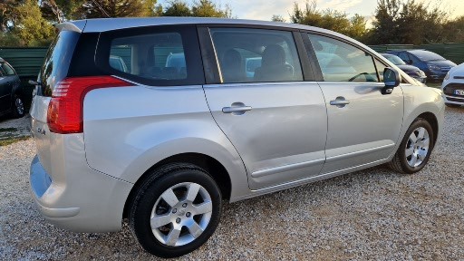 Peugeot 5008 PEUGEOT 5008 1.6L HDI 115CH PACK ACTIVE 2013