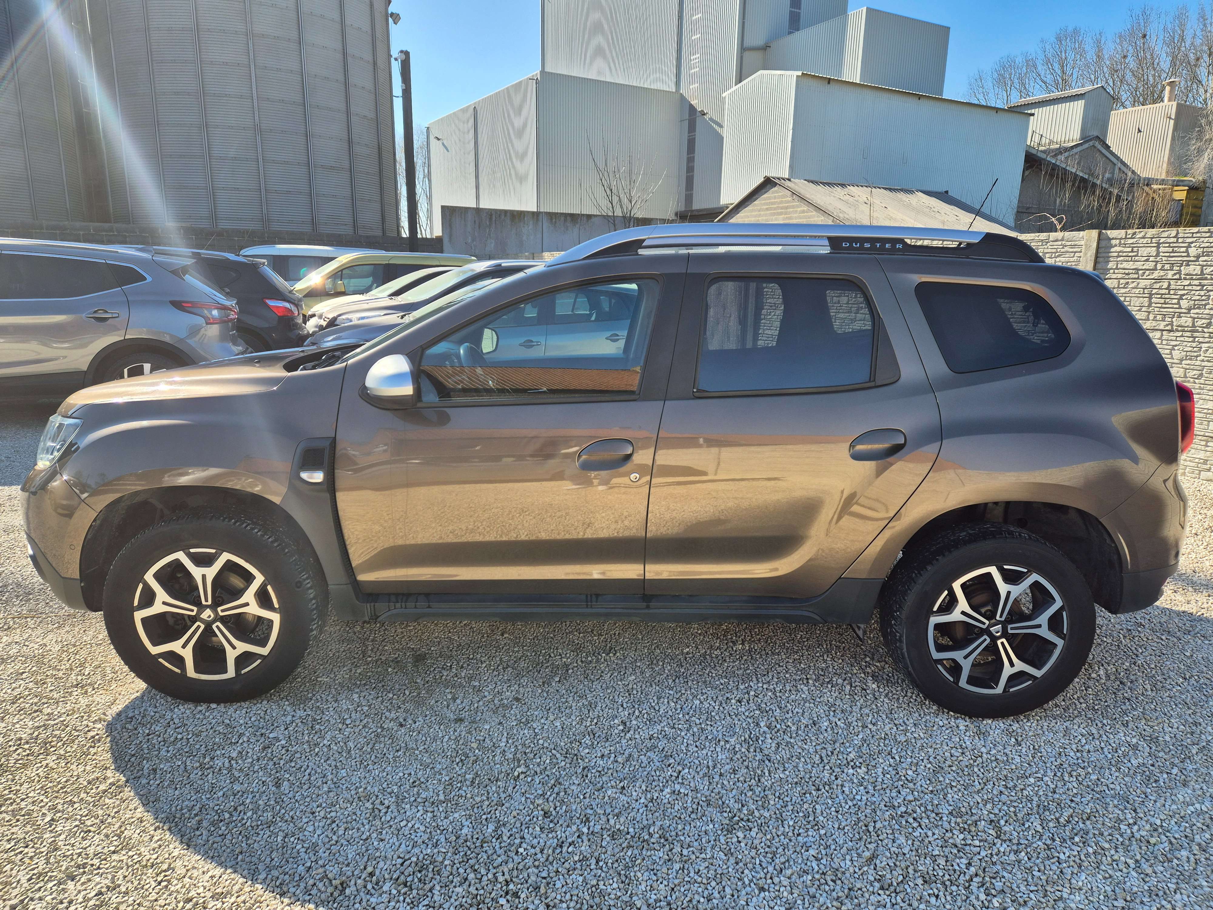 Dacia Duster 1.2 TCe 4x2 Explorer//CARNET//GPS/CAMERA/GARANTIE