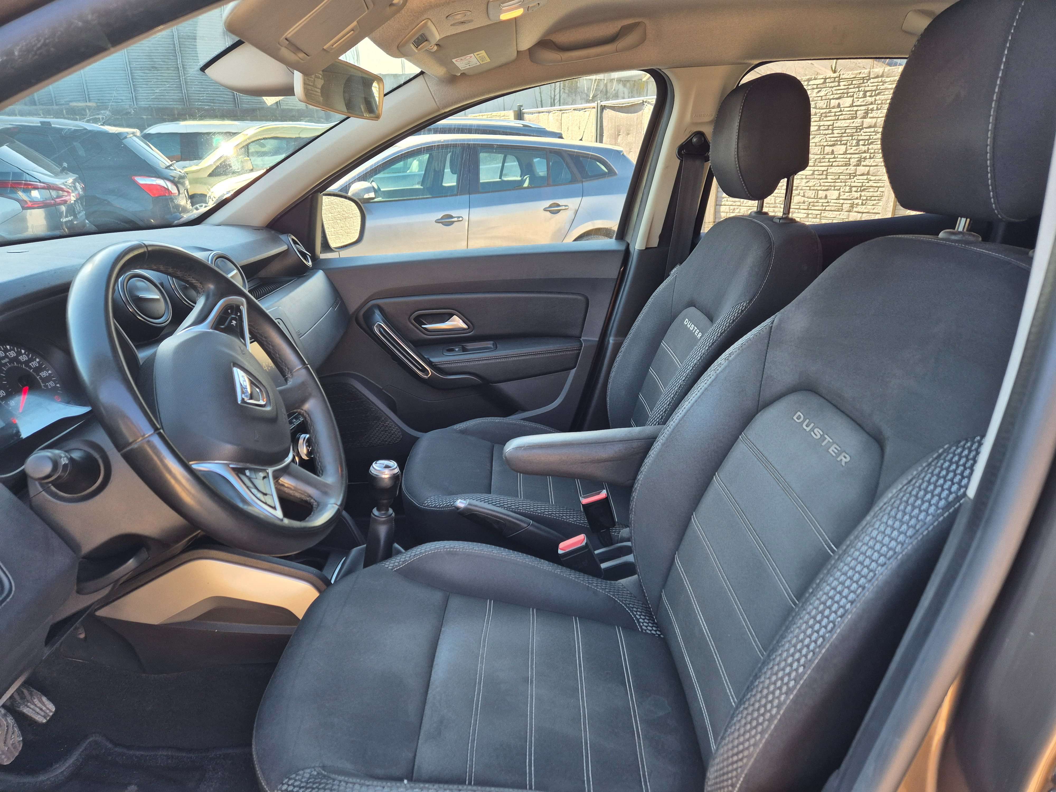 Dacia Duster 1.2 TCe 4x2 Explorer//CARNET//GPS/CAMERA/GARANTIE