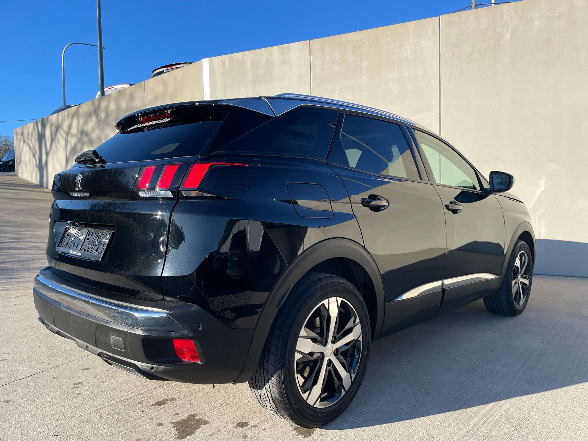Peugeot 3008 1.2 Allure/CAMERA/CUIR/GPS/TOIT PANO/LINE ASSIST