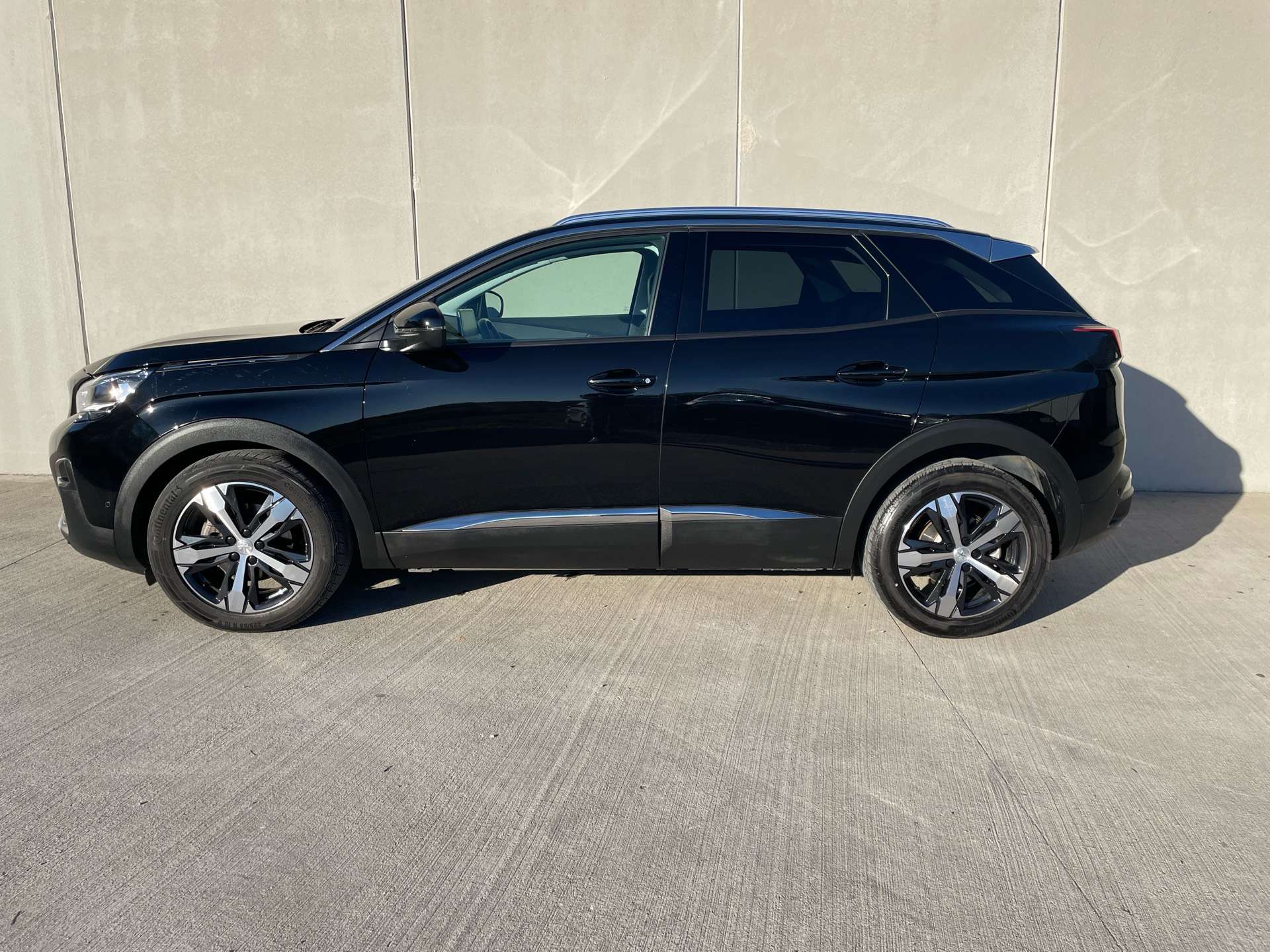 Peugeot 3008 1.2 Allure/CAMERA/CUIR/GPS/TOIT PANO/LINE ASSIST