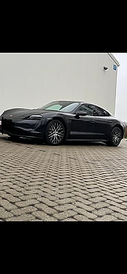 Porsche Taycan PORSCHE TAYCAN