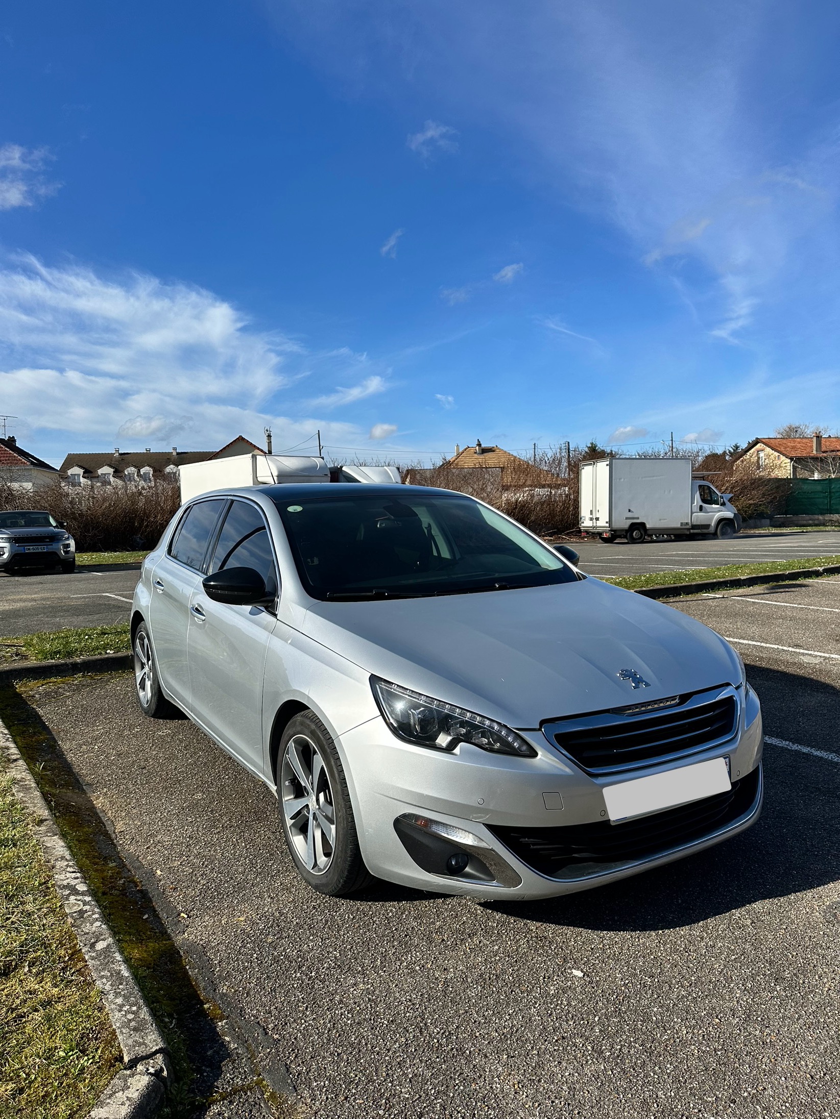 Peugeot 308 II 1.6 E-HDI 115 FELINE