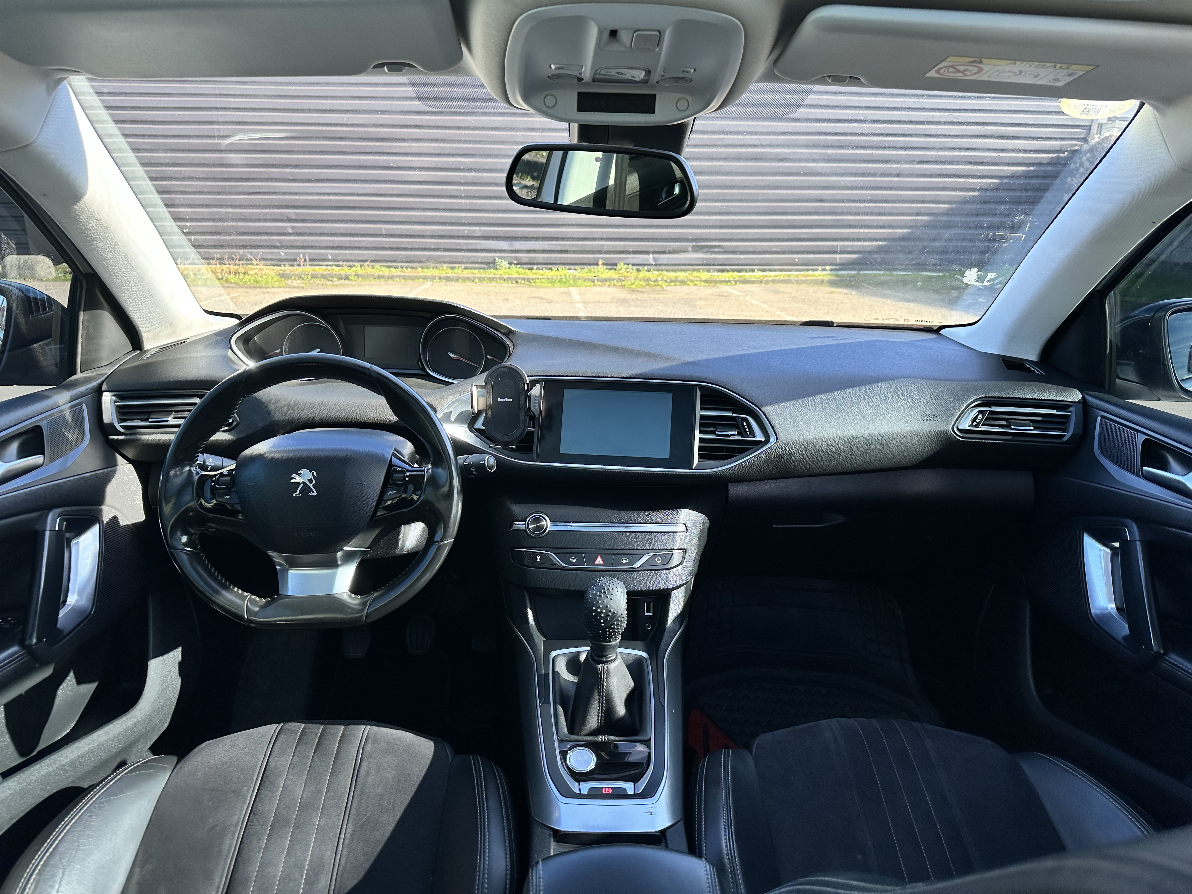 Peugeot 308 II 1.6 E-HDI 115 FELINE