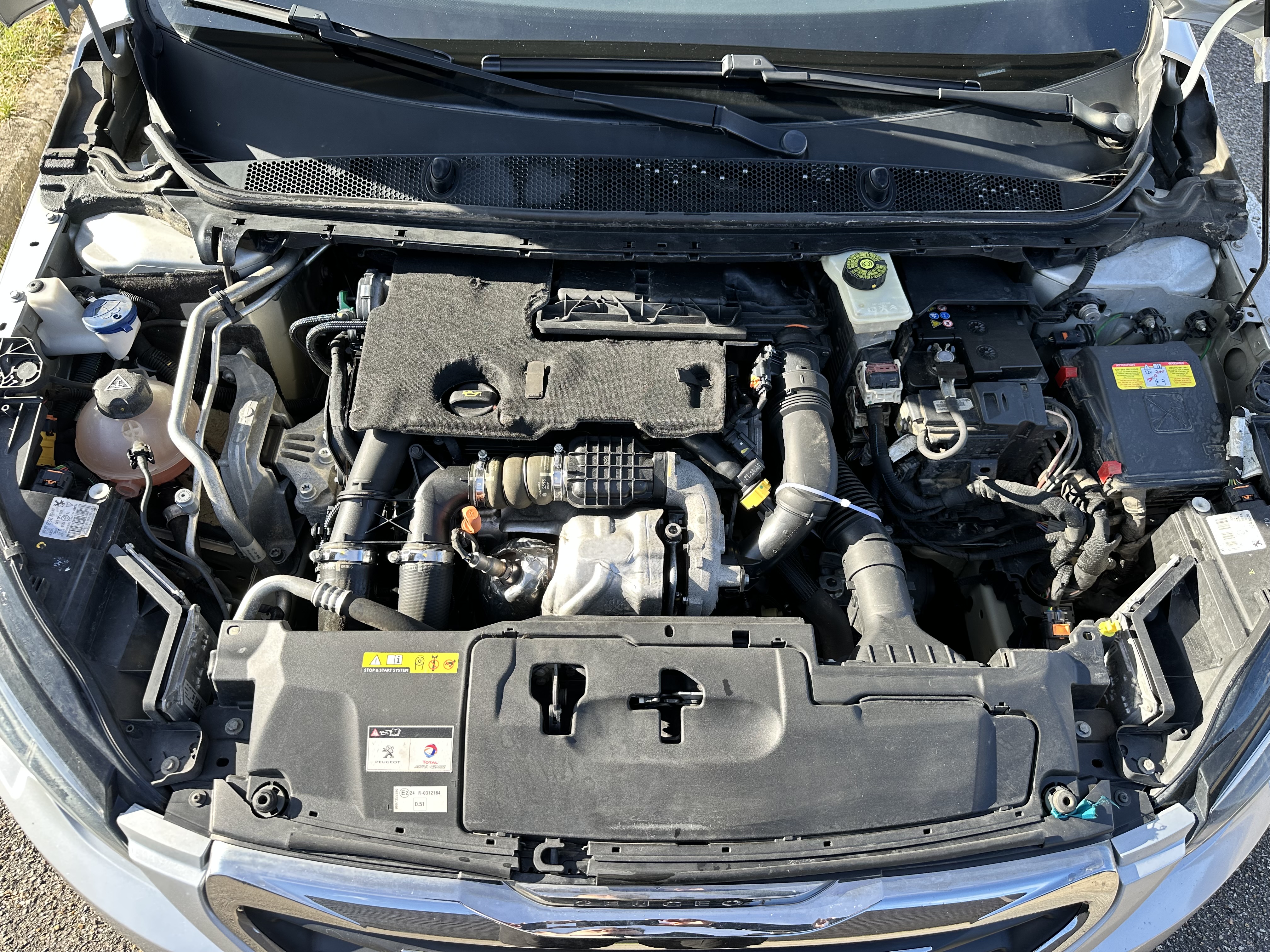 Peugeot 308 II 1.6 E-HDI 115 FELINE