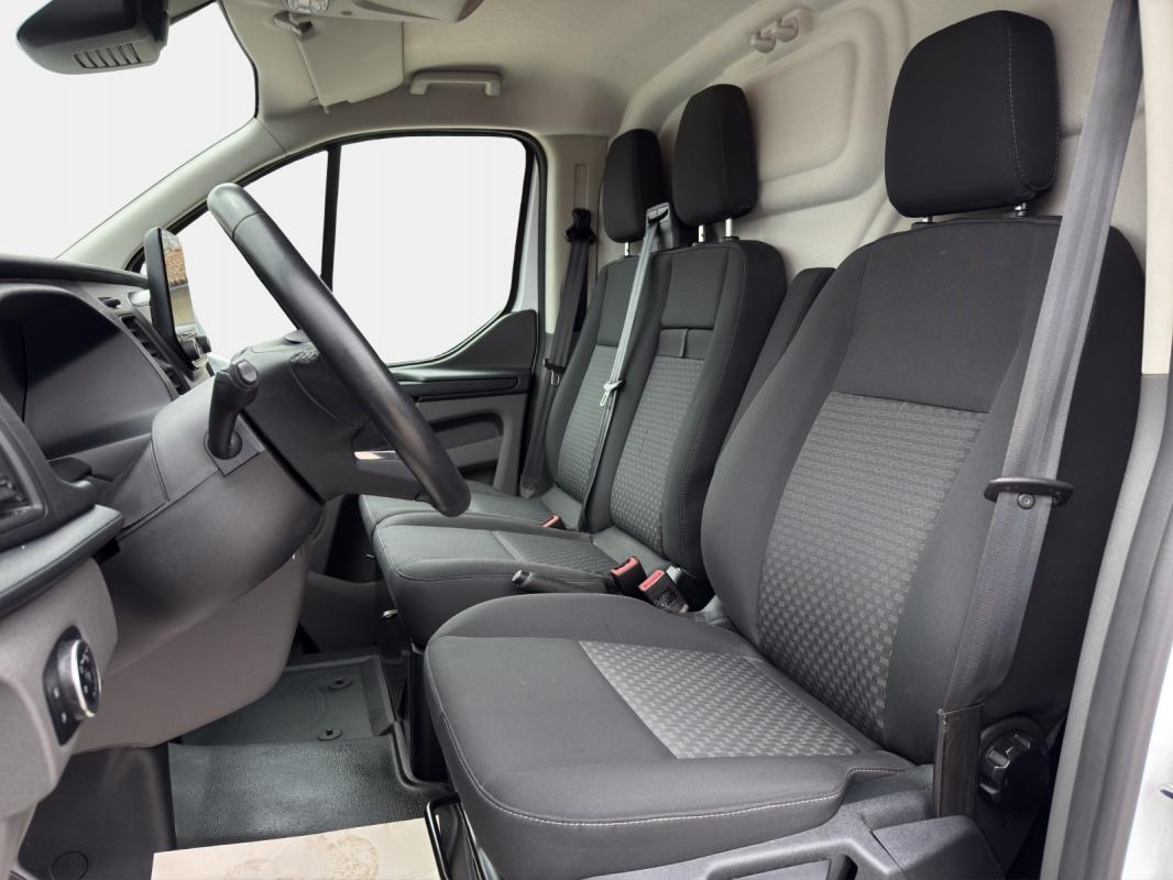 Ford Transit Custom FOURGON 300 L1H1 2.0 ECOBLUE 105 TREND BUSINESS