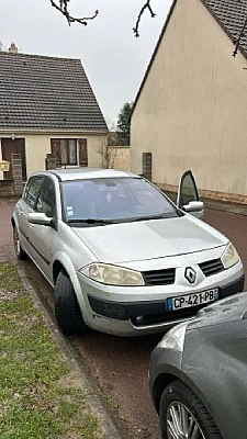 Renault Megane Megane 2 2005 modèle 1.5 diesel