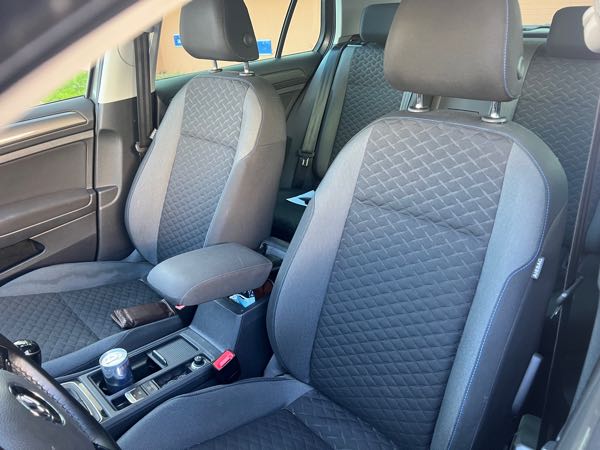 Volkswagen Golf VII 2.0 TDI 150