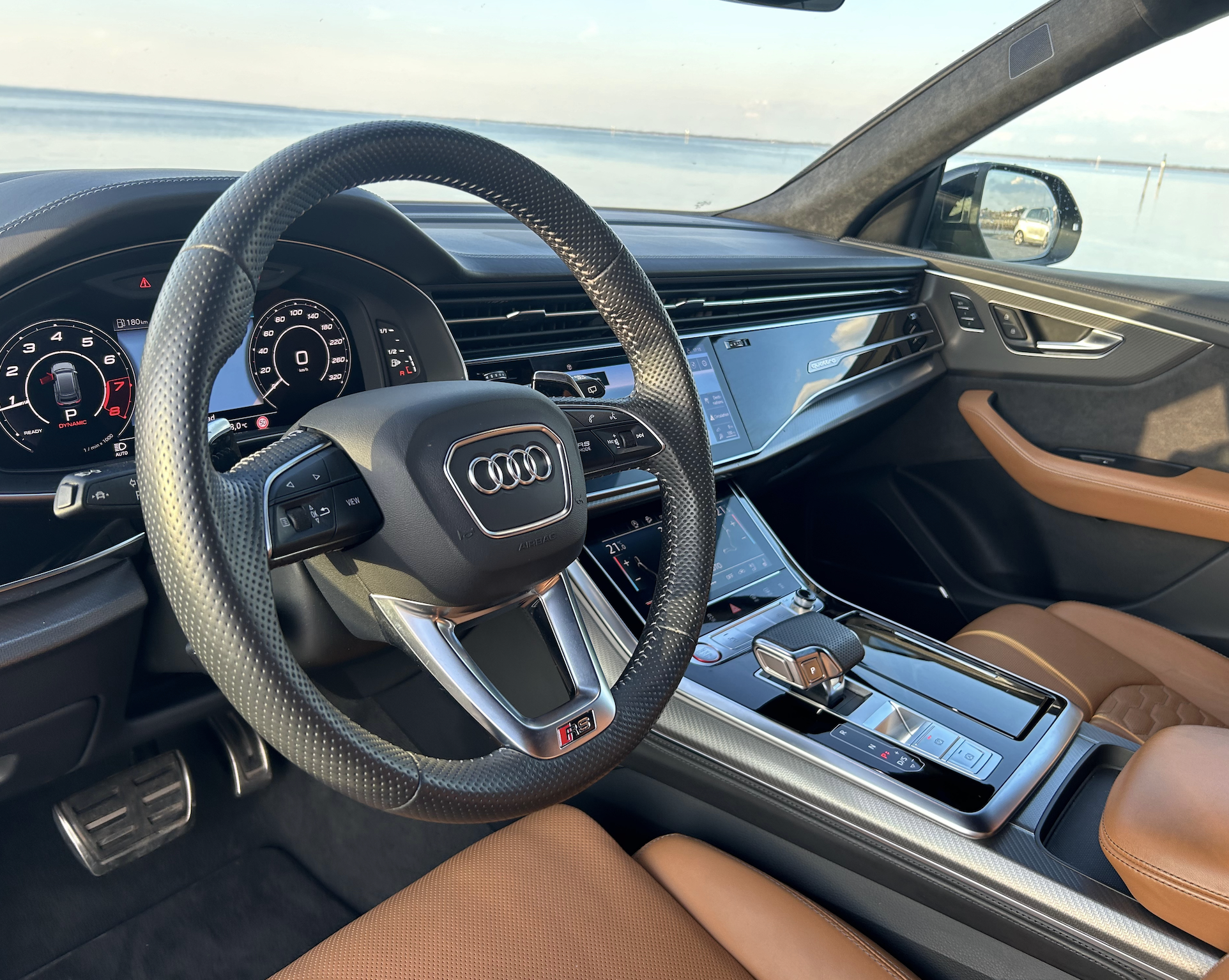 Audi RS Q8 4.0 TFSI 600 QUATTRO RS 1ERE MAIN - AUDI EXCLUSIVE - GARANTI