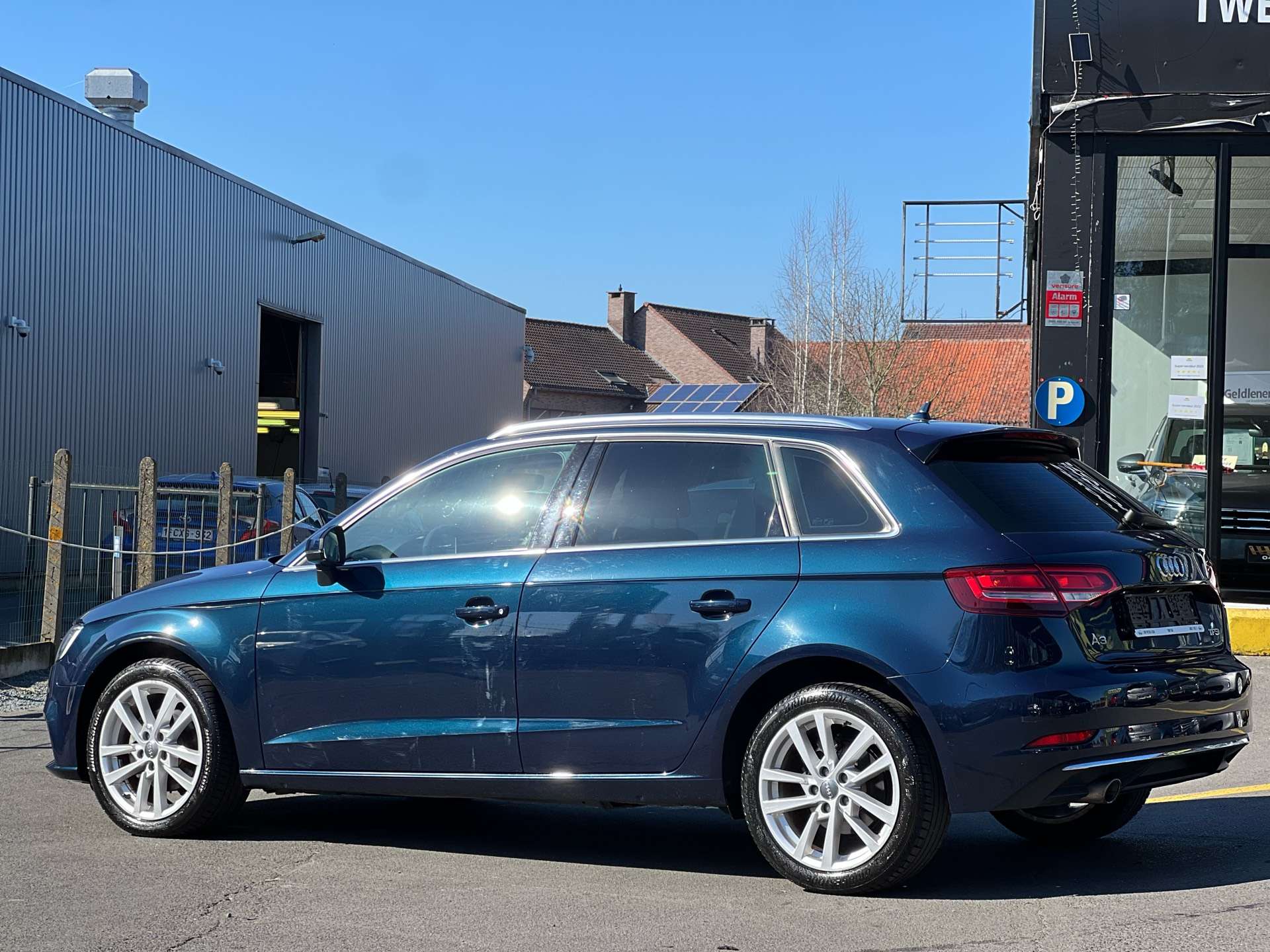 Audi A3 Sportback1.0 TFSI SportS tronic*NAVI*LED*XÉNON*