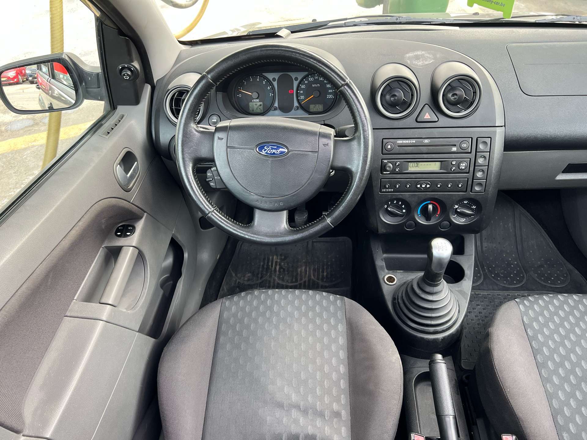 Ford Fiesta 1.6i SE 16v*EURO4*contrôle technique*CAR-PASS*