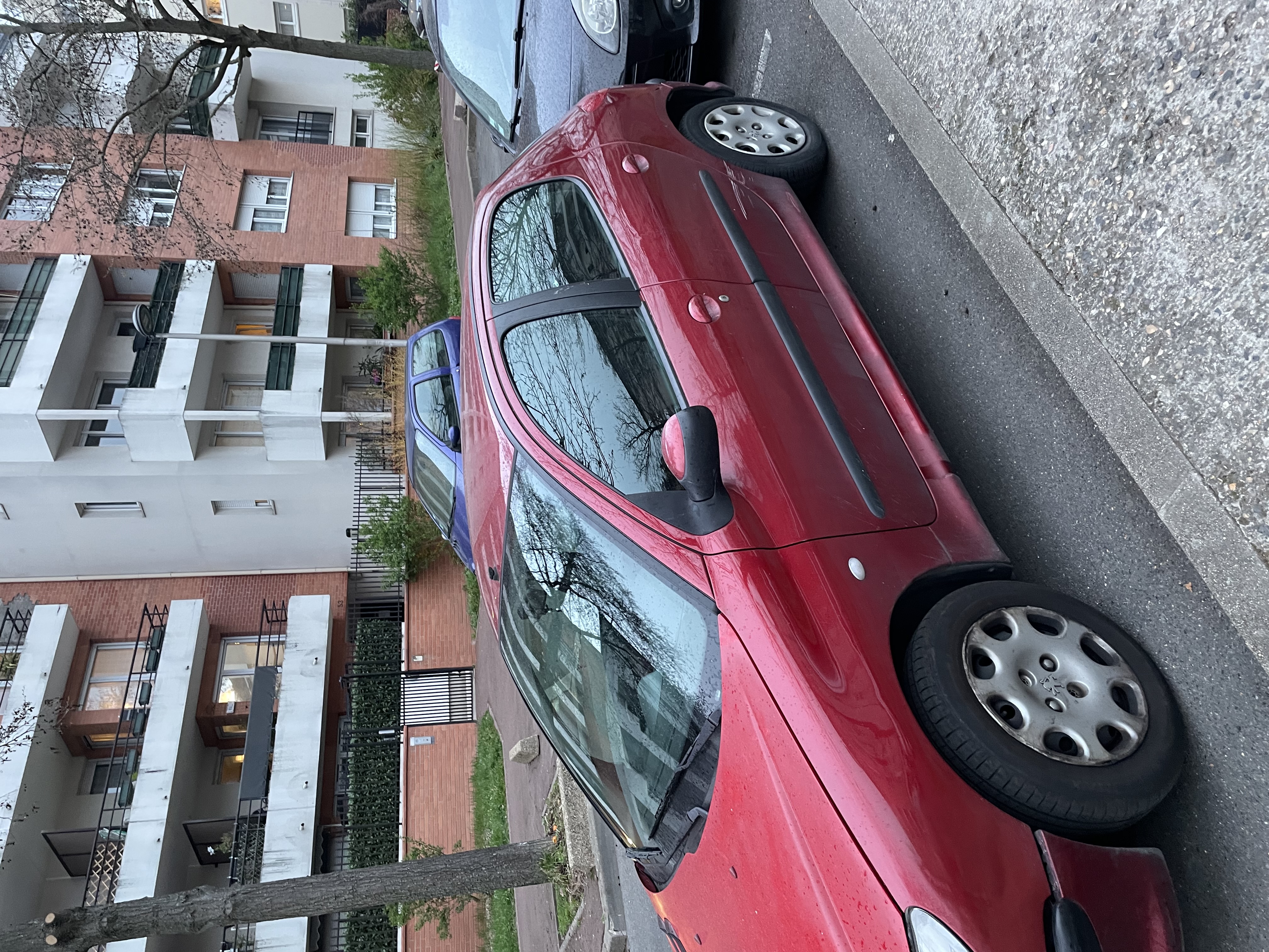 Peugeot 206 (2) 1.4 75 GENERATION 5P