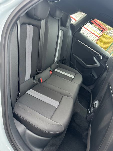 Audi A3 III (2) SPORTBACK 35 TDI 150 DESIGN LUXE S TRONIC 7