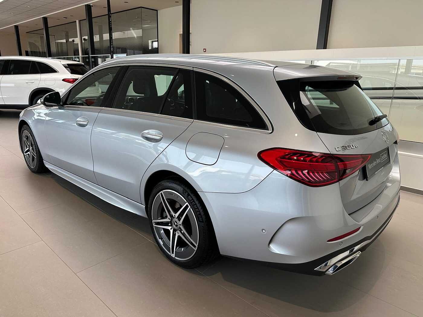 Mercedes-Benz C 300 E  Break AMG Line