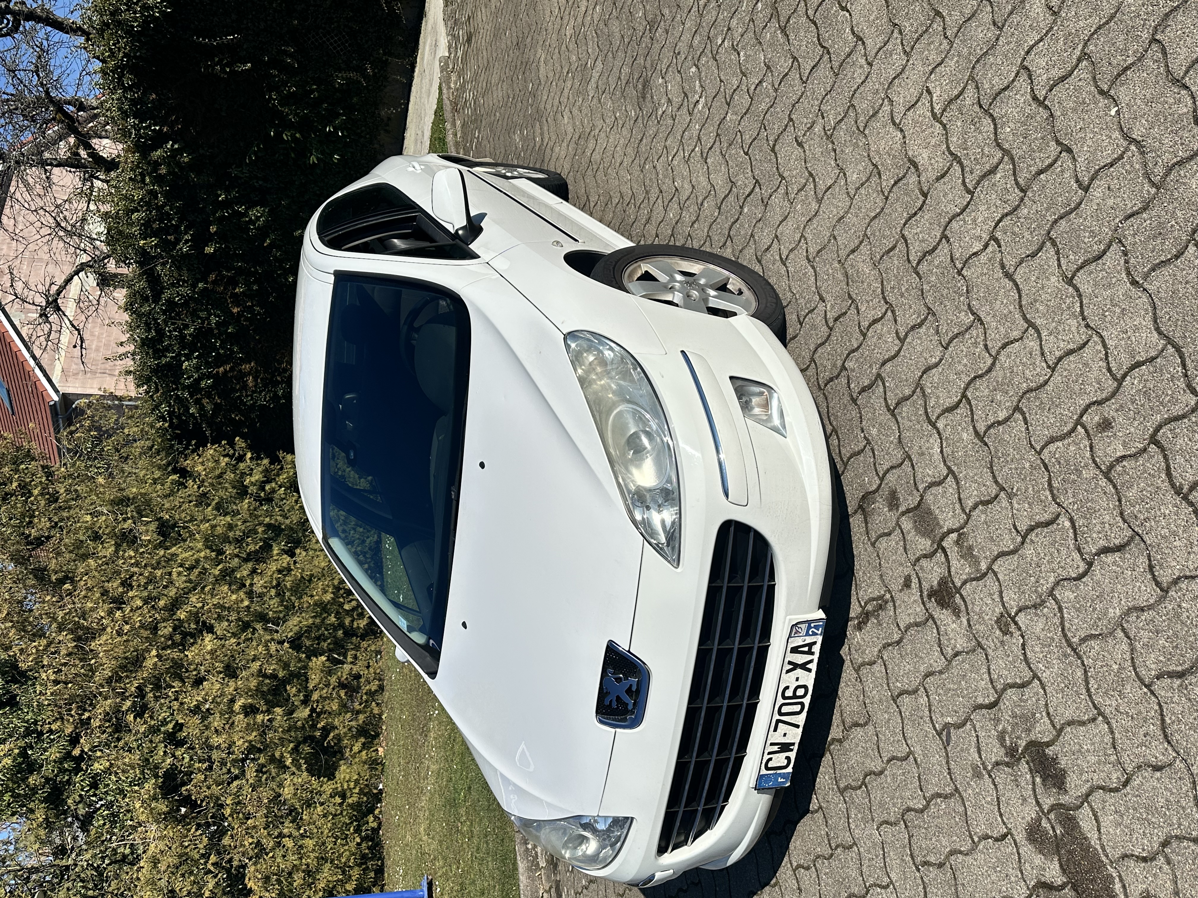 Peugeot 407 1.6 HDI 110 FAP NAVTEQ