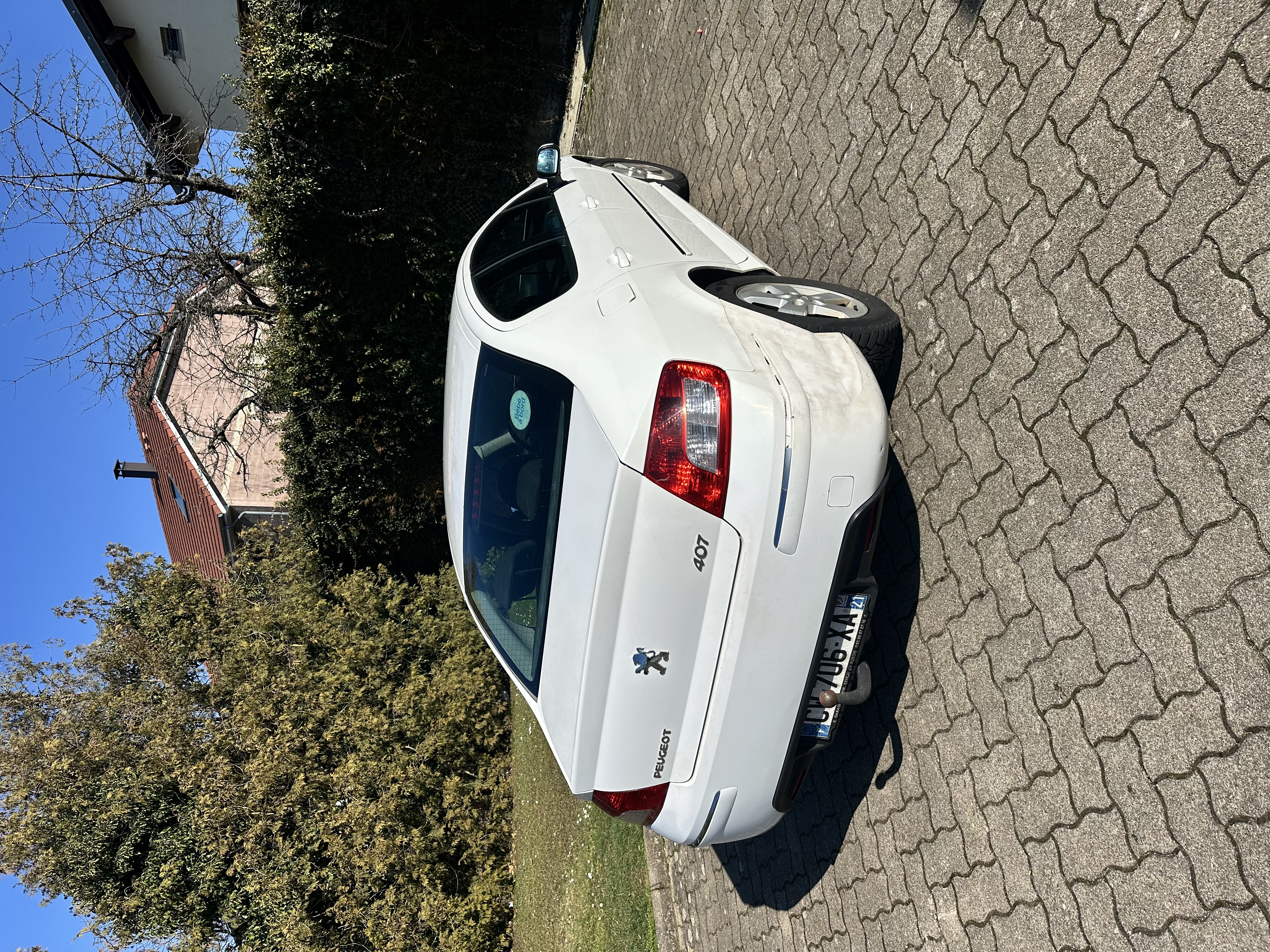 Peugeot 407 1.6 HDI 110 FAP NAVTEQ