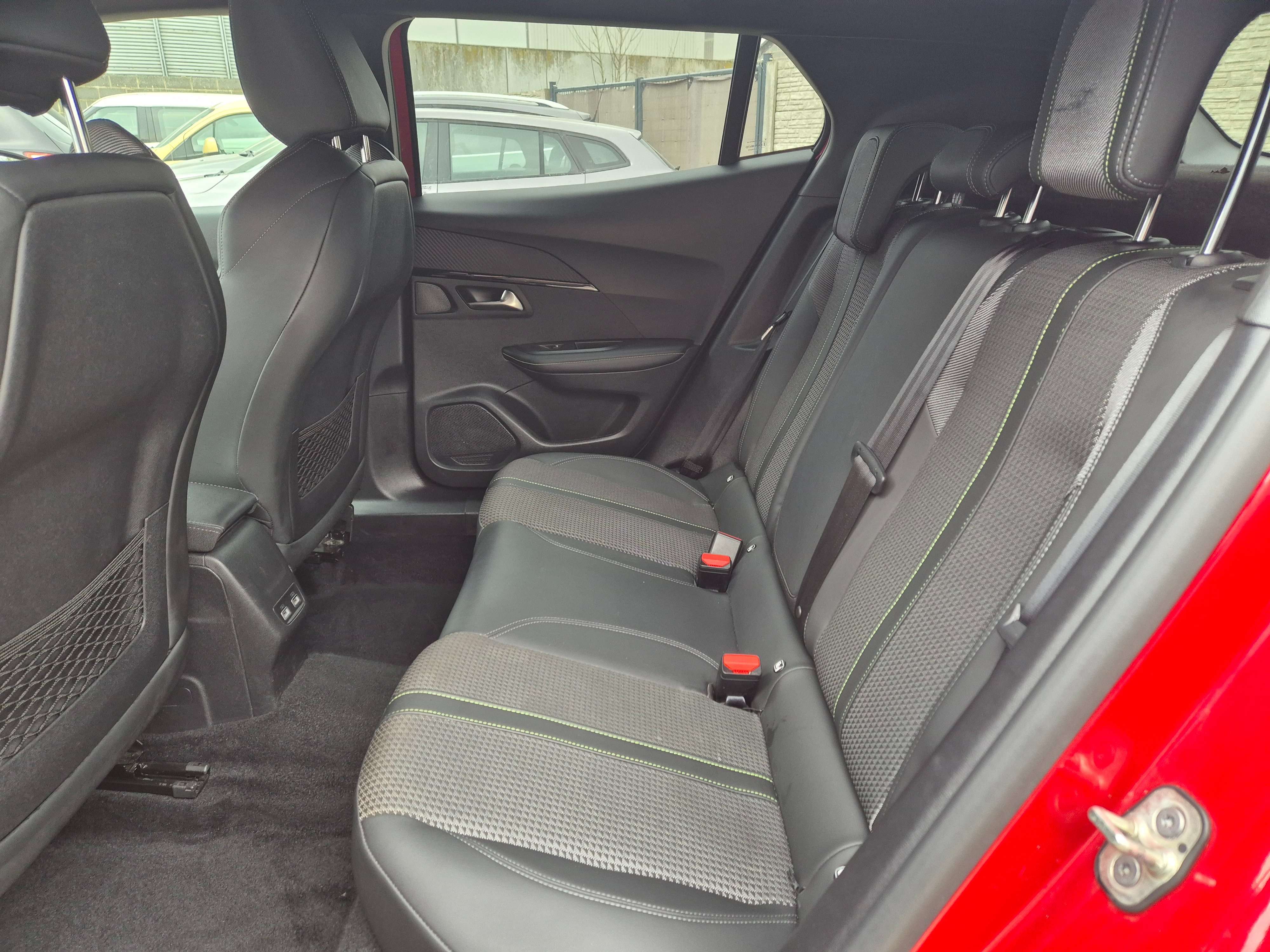 Peugeot 2008 1.5 BlueHDi GT // 24.000 KM//CAMERA//GARANTIE 12M