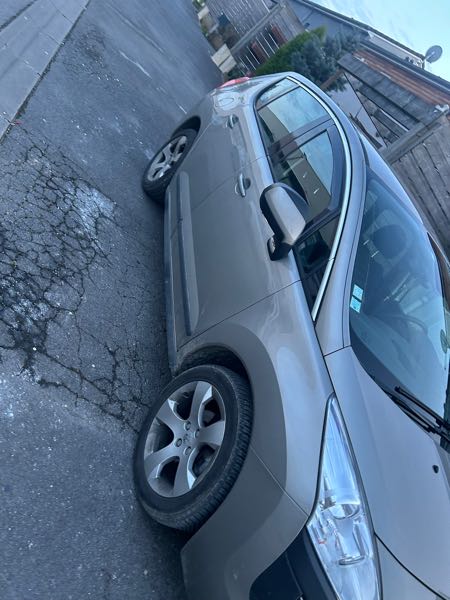 Peugeot 3008 (2) 1.6 HDI 115 FAP ACCESS