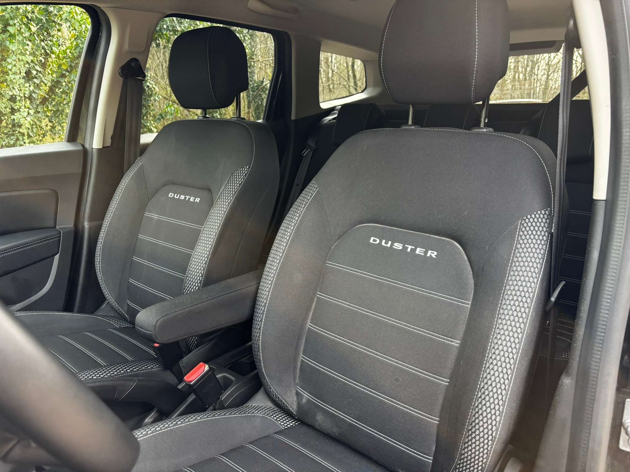 Dacia Duster 1.5Dci/GPS/CAM REC/TEL/AC/CAPT AV AR/GARANTIE 1AN