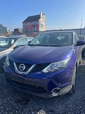 Nissan Qashqai II (2) 1.2 DIG-T 115 ACENTA XTRONIC