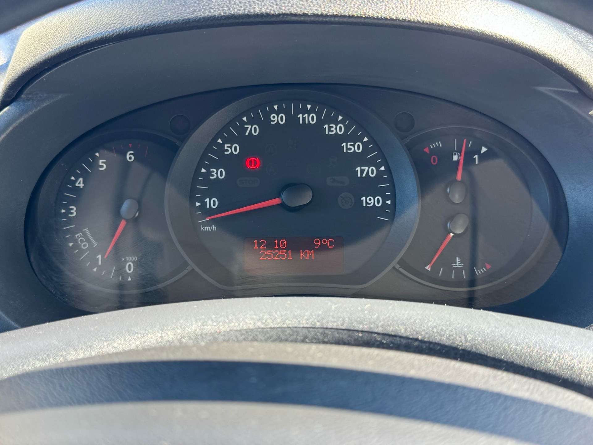 Renault Kangoo // 25.253 KM // Bluetooth // Capteur arrière